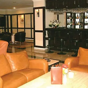 Ramada By Wyndham Taksim Hotel