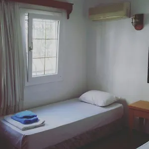 https://mavi-apart-otel.aegeanhotels.net