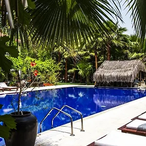 https://layla-gocek.aegeanhotels.net