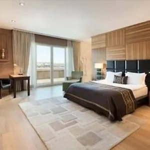 Ramada Plaza City Center Osmanbey Hotel